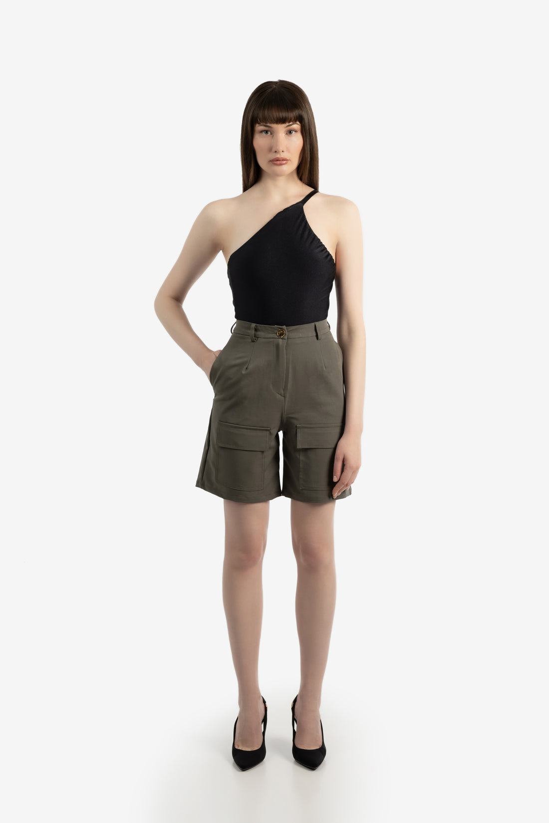 Kiera Shorts in Khaki