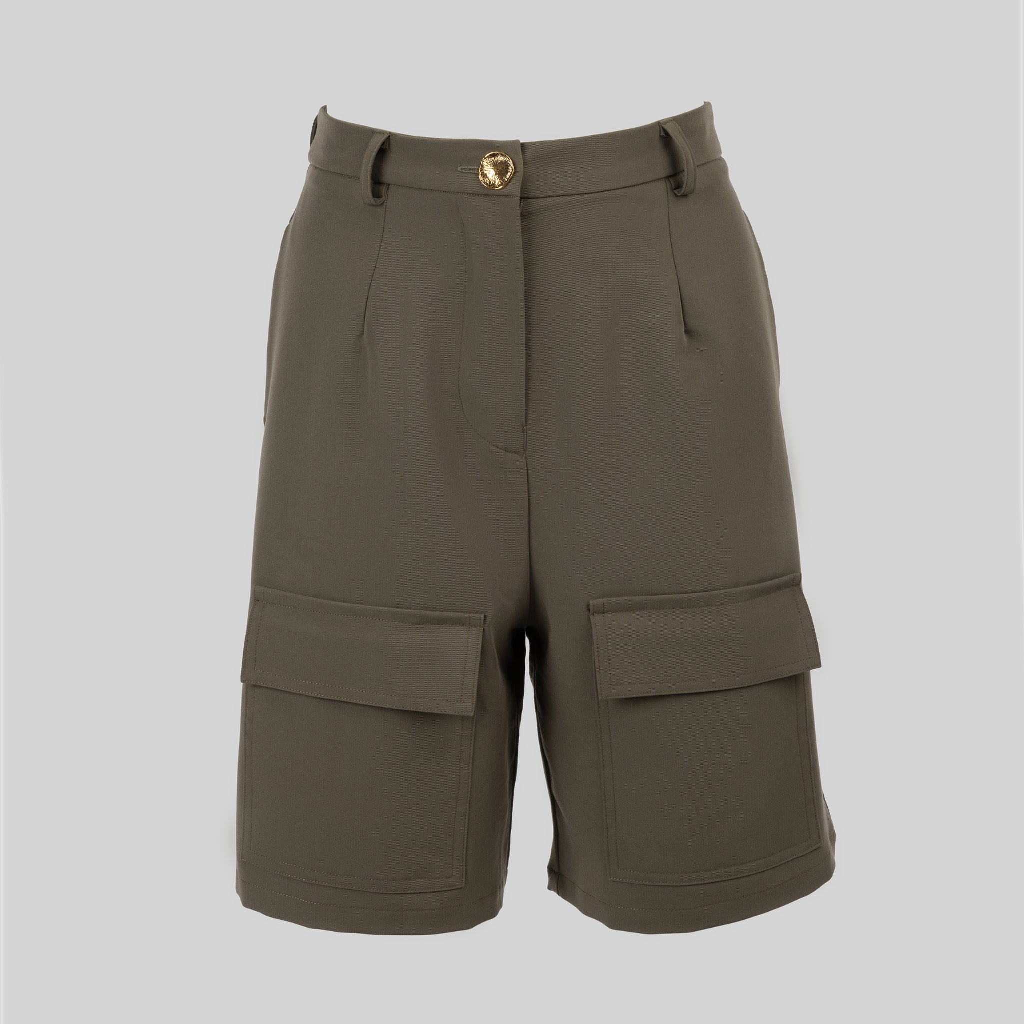 Kiera Shorts in Khaki